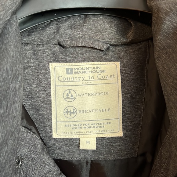 Hiking, Jacket, Waterproof - Picture 3 of 3